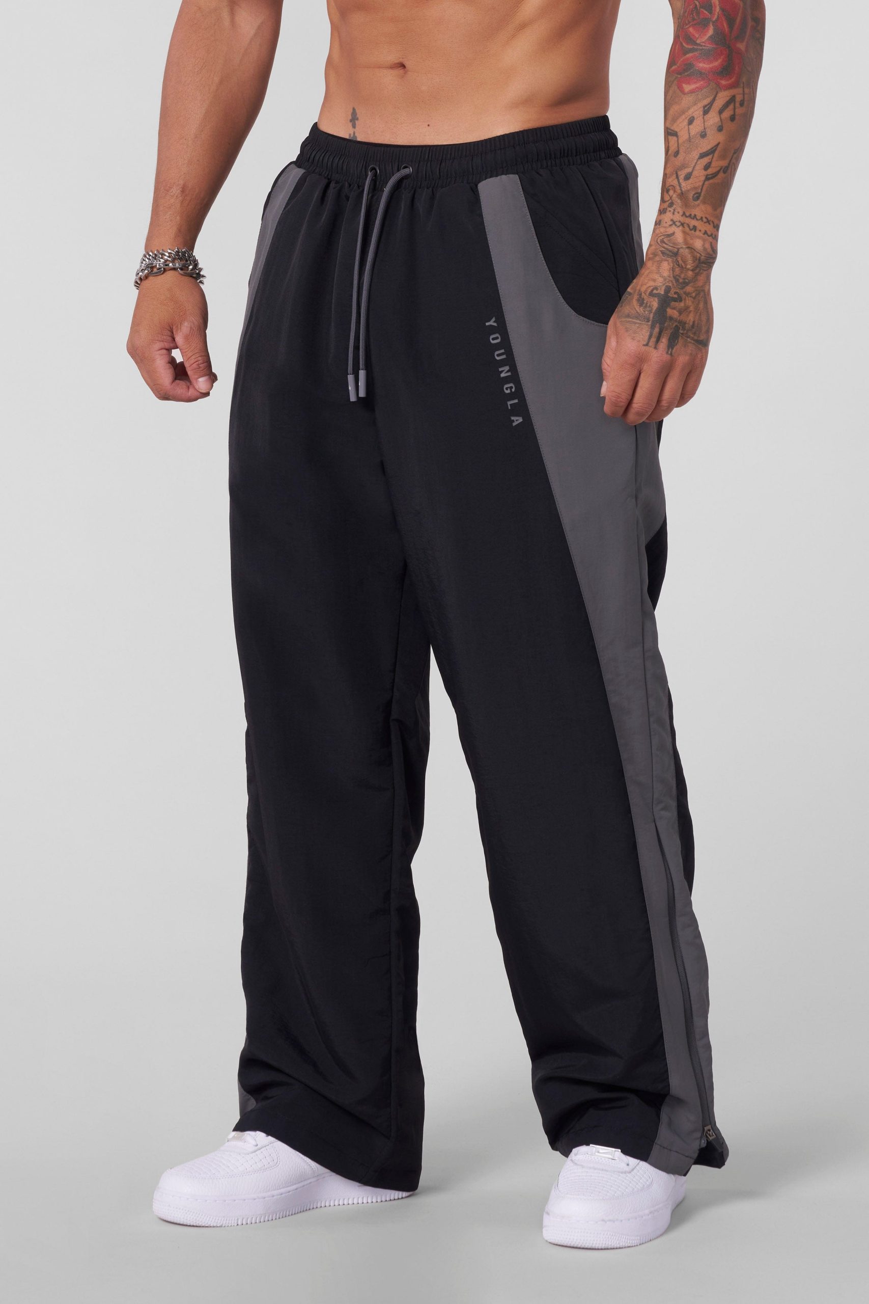Black/Grey