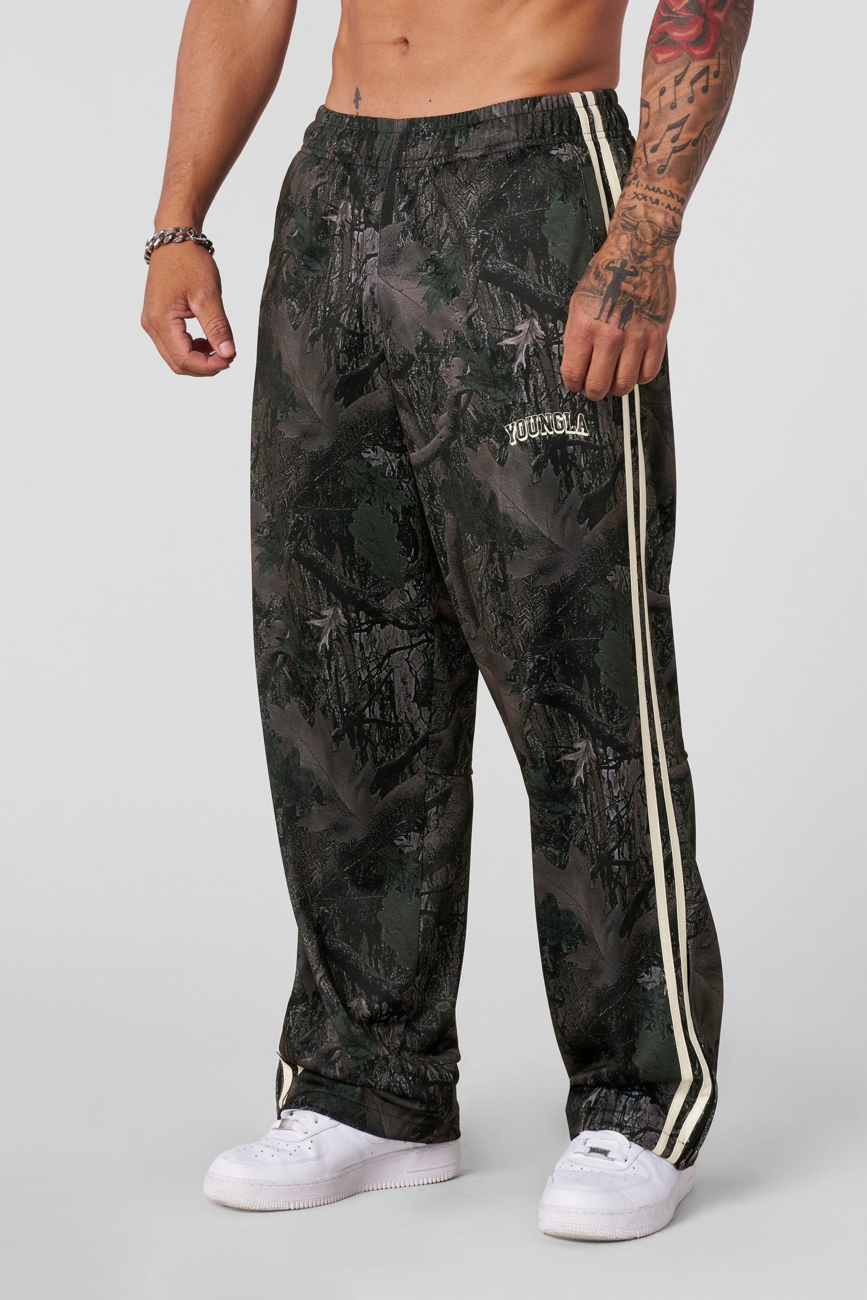 Dark Tree Camo