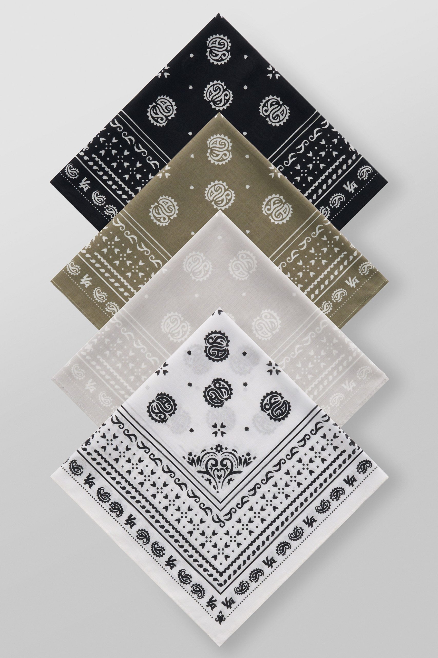 Pack 3 B